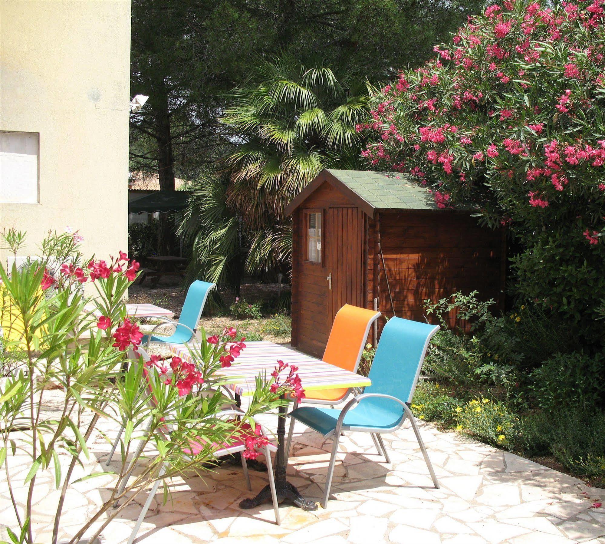 Hotel Lapeyronie Montpellier Exteriör bild